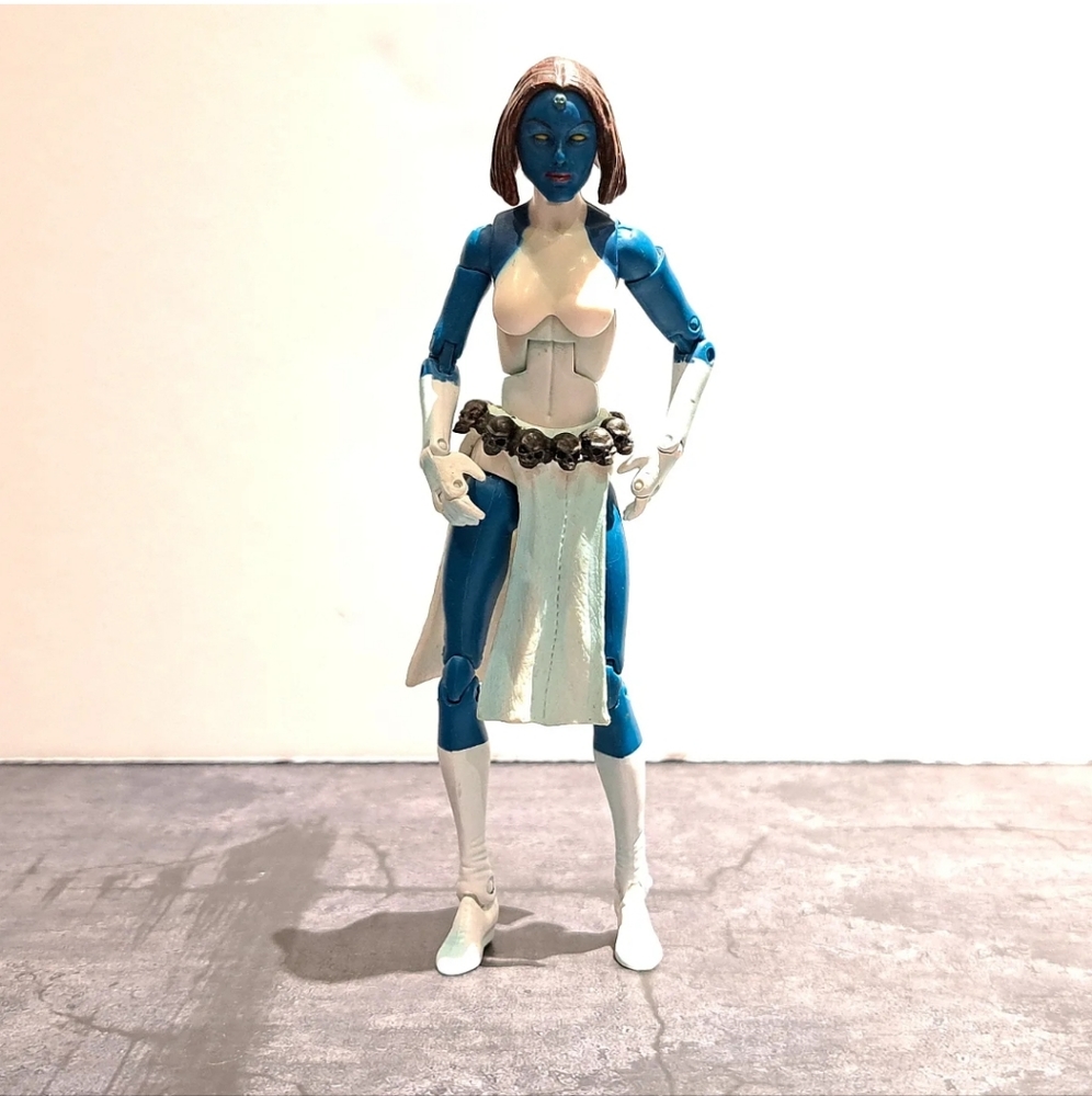 Marvel Legends Mystique (Toybiz)